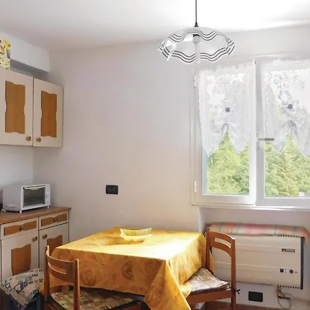Appartement Amazing In Cosio D'arroscia W/ 1 Bedrooms *